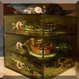 J01. Costume jewelry. 